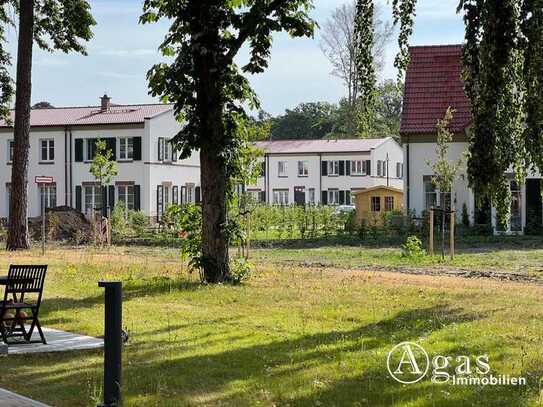 Wunderschönes Reihenendhaus im Quartier Beelitz-Heilstätten mit Garten und PKW-Stellplatz