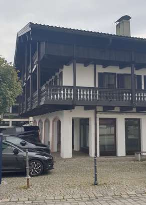 Wunderschöne 2 Zi.-Wohnung mit Balkon in 83080 Oberaudorf