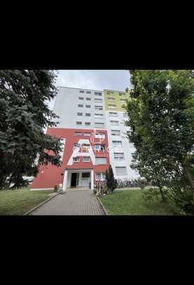 Exklusive, modernisierte 1-Zimmer-Wohnung in Regensburg