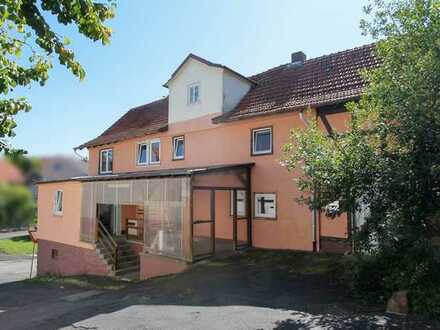 Renovierungsbedürftiges Fachwerkhaus mit Garten in Mansbach zu verkaufen