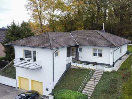 Einfamilienhaus mit Einliegerwohnung am Waldrand in Siegburg Stallberg