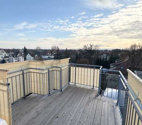 Ansprechende 2-Zimmer Dachgeschoss-Wohnung mit Blick über Dresden