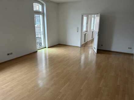 Schöne Wohnung in Köln Nippes zu vermieten