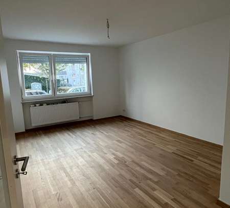 4-Zimmer-Erdgeschosswohnung in München Milbertshofen