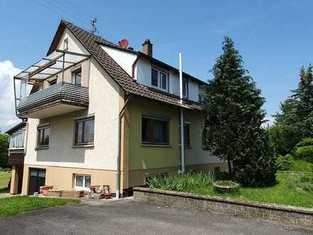 Ansprechende 4-Raum-DG-Wohnung mit EBK und Balkon in Sulz am Neckar