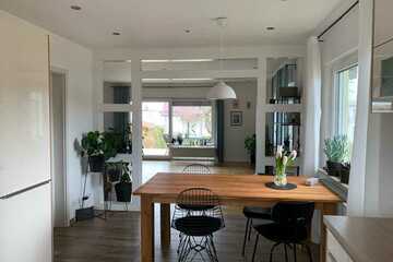 4-Zimmer-Wohnung, Terrasse m. Garten und hochwertiger EBK in Neuhengstett