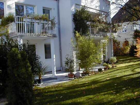 Exklusive 3-Zimmer-Terrassenwohnung mit eigenem Garten in München Solln