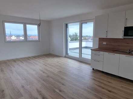 4Z-Penthouse-Wohnung mit PV-Anlage und gr. Dachterrasse (NK inkl. Strom!)