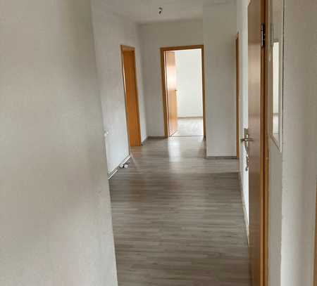 4-Zimmer-Wohnung mit großer Wohnfläche in Dornstadt Tomerdingen