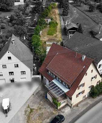 Gepflegtes Einfamilienhaus mit Einliegerwohnung und großzügigem Garten in Sulz a. N. - Bergfelden