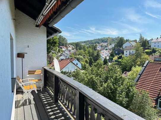 Deggendorf/Höhenlage: Stilvolles, älteres Wohnhaus mit herrlichem Ausblick - Nh. Klinikum!