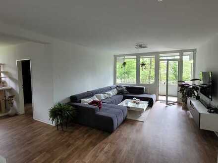 Geräumige 2 Zimmer mit großem Balkon