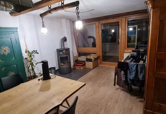 Attraktive 5-Zimmer-Wohnung zur Miete in Hauptstraße, Katzweiler