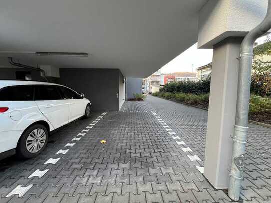 Marburg-Innenstadt: Carport-Stellplatz