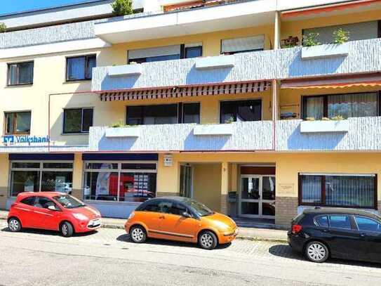 Helle Zwei-Zimmer-Wohnung im Zentrum von Wyhlen, inkl. Garage