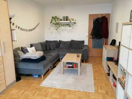 Geschmackvolle Wohnung mit zwei Räumen und EBK in Bamberg