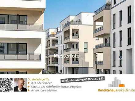 Bj. 2010. 6.000 m². 11 Stadthäuser. 100 Wohnungen. Stellplätze. € 14 Mio. Barrierefrei