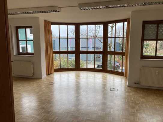 Starnberg - Nähe See: Büro-/Praxis-od.Schulungsräume