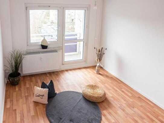 2-Raum-Wohnung mit Balkon nahe Vita-Center