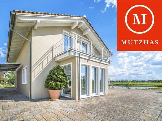 MUTZHAS - Exklusives Einfamilienhaus mit Schwimmteich