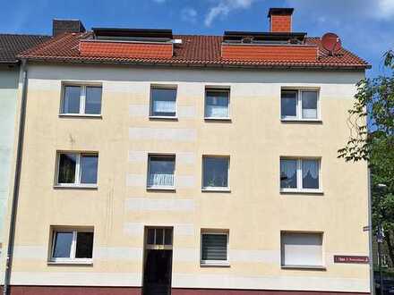 Gepflegtes Mehrfamilienhaus mit Gewerbe 
 in innovativer Lage