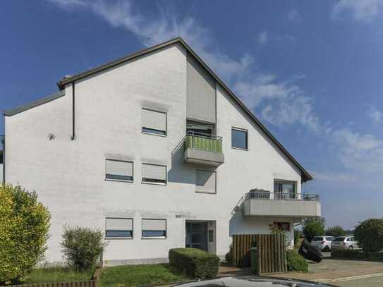 Ansprechende 2-Zimmer-Wohnung mit Garten, EBK und Garage in Weißenhorn