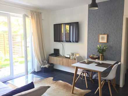 Stilvolle, neuwertige 2-Zimmer-Erdgeschosswohnung mit Terrasse in Augsburg