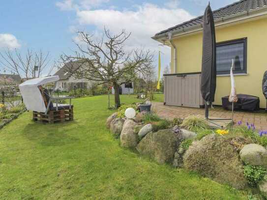 Winkelbungalow mit Photovoltaikanlage und Energieeffizienz A+ Ihr Traumhaus in ruhiger Lage