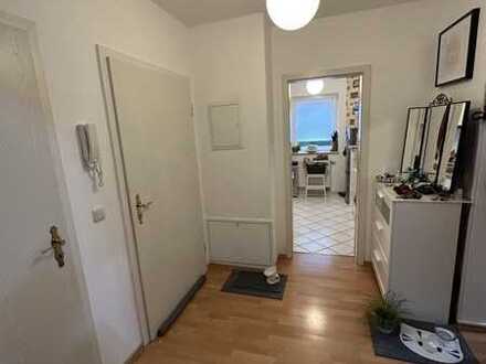 Provisionsfrei! Freundliche 3-Zimmer-EG-Wohnung mit Balkon und großem Garten in Nidderau