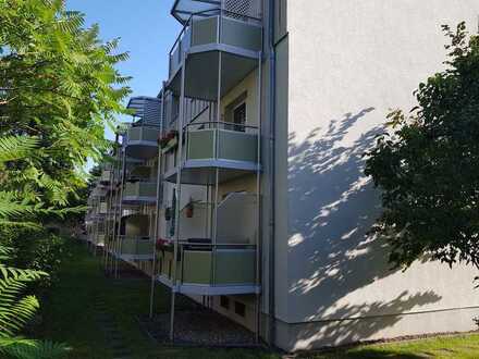 3 R. Wohnung in ruhiger Lage mit viel Grün