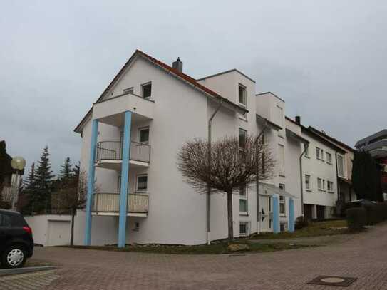 Stilvolle 2,5-Zimmerwohnung mit gehobener Innenausstattung mit 2 Balkonen in Ostfildern