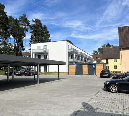 3 Zi.-Whg. mit 2 Balkonen und Stellplatz unter Carport