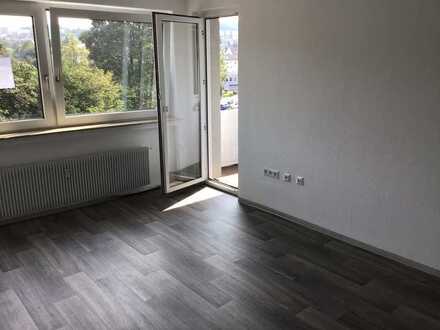 Neue Wohnung, neues Glück! Zentrale 3,5-Zimmer-Wohnung
