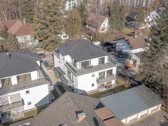 Exklusives Wohnen über den Dächern Münchens – Stilvolles Penthouse mit großzügiger Dachterrasse!