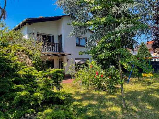 Charmantes Einfamilienhaus in begehrter Lage in Offenbach-Waldheim