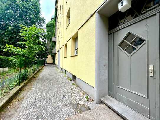 Saniertes Altbau-Apartment zum Eigennutz im szenigen Neukölln!