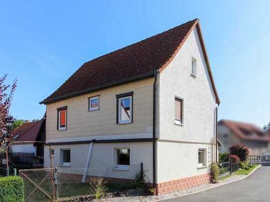 Einfamilienhaus mit neuer Heizung, idyllischem Garten und Nebengebäuden in Kaltensundheim