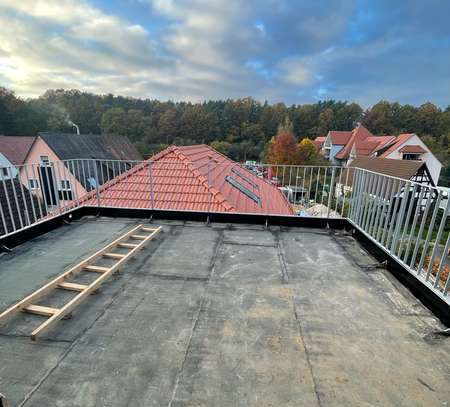 Schöne 2-Zimmer Wohnung auf 72m² mit Dachterrasse