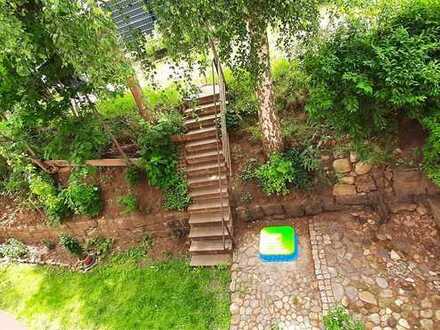 2-Raum-Wohnung mit Badewanne - Garten möglich!