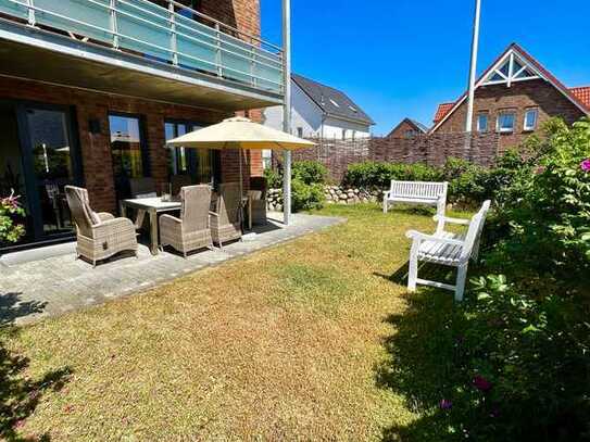 Sonnengarten zum Genießen und nur ca. 3 Gehminuten zum Strand - traumhafte Sylt-Wohnung!