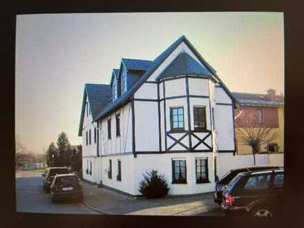 Hübsche helle 3,5-Zimmer-DG-Wohnung mit Sonnen-Balkon in Messenhausen