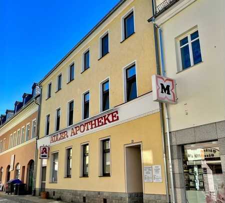 Wohn- und Geschäftshaus mit freier Apotheke in Auerbach