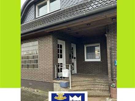227 m² Wohnflächen! Zwei-Familien-Wohnhaus, solide und großzügig !