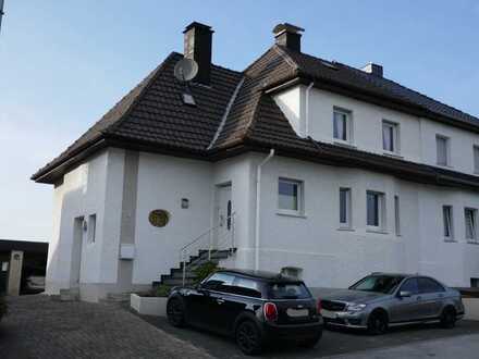 Doppelhaushälfte mit Terrasse in Menden-Bösperde