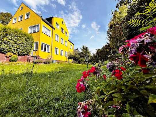 XXL-3-Raum-Terrassenwohnung mit großem Garten und Garage inkl.