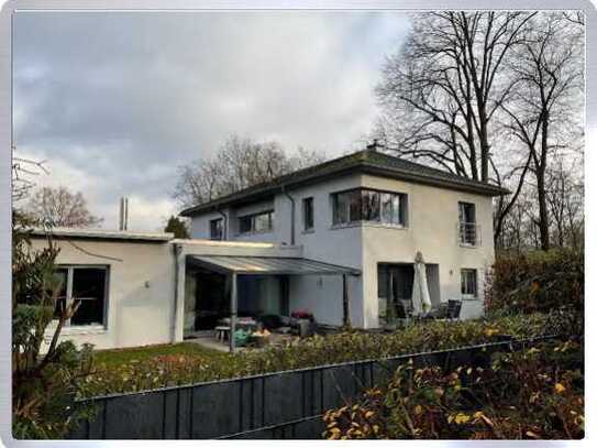 Modernes Einfamilienhaus im Kölner Süden