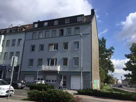 Charmante Wohnung am Schillerplatz – perfekte Lage!