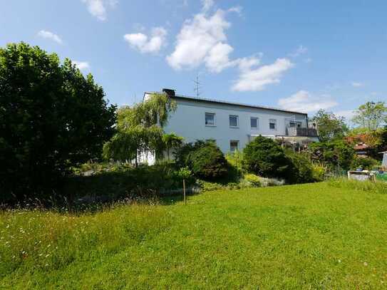 "Haus-im-Haus" tolle Wohnung mit 500 m² Garten