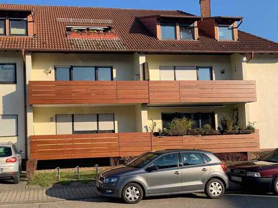 Schöne 3-Zimmer-Hochparterre-Wohnung mit Balkon in Walldorf