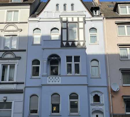 Schöne 4-Zimmer mit Balkon in Dortmund Klinikviertel